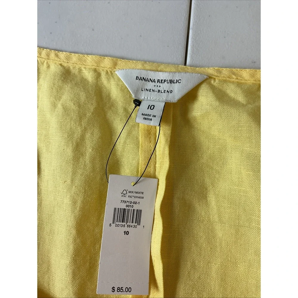 NEW Banana Republic Yellow Puff Sleeve square Neck smocked top blouse 10 linen